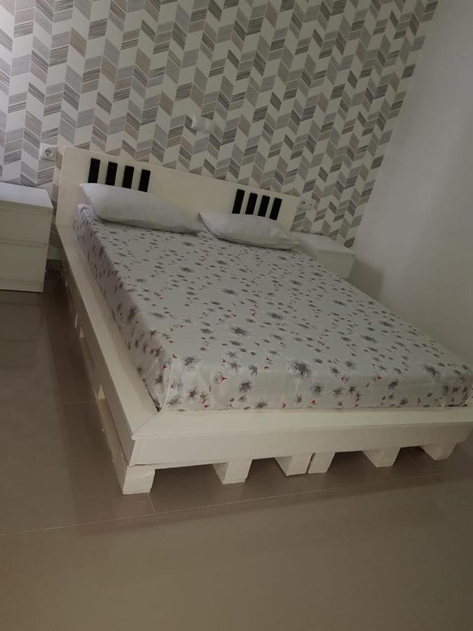 Bellamy Apartman Porto Novo Kültér fotó
